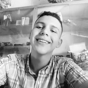 Meet your Posher, Luis